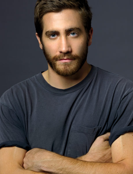 http://www.lineupforms.com/wp-content/uploads/2010/10/jake-gyllenhaal-mlb-su2c-01.jpg