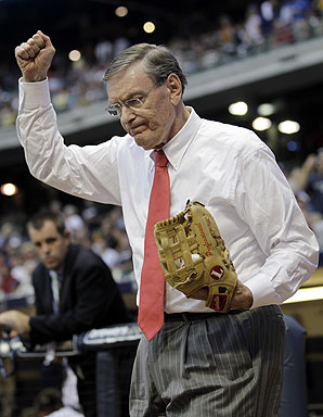 http://www.lineupforms.com/wp-content/uploads/2010/11/bud-selig-01.jpg