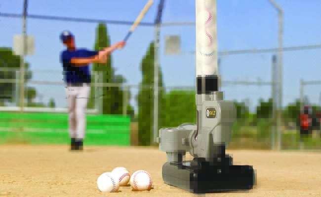baseball-pitching-machine-02